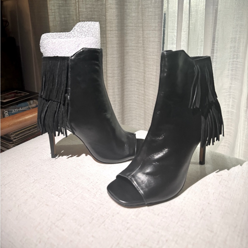 Vince Camuto high heels